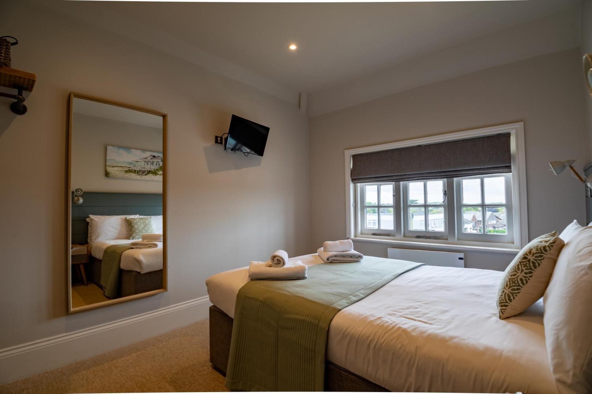The Bay Hotel Pevensey Exterior photo